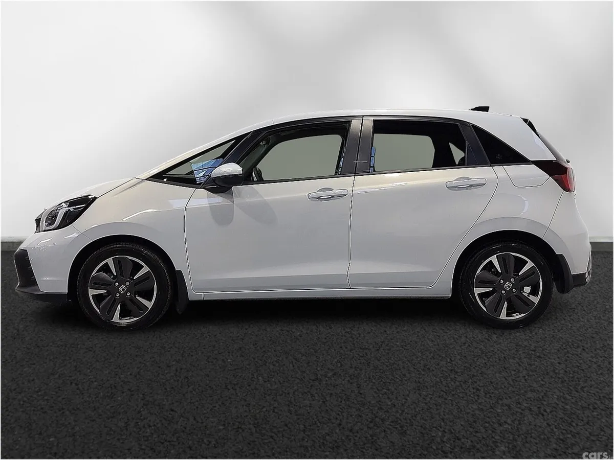 Honda Jazz Hatchback, Petrol Hybrid, 2025, White