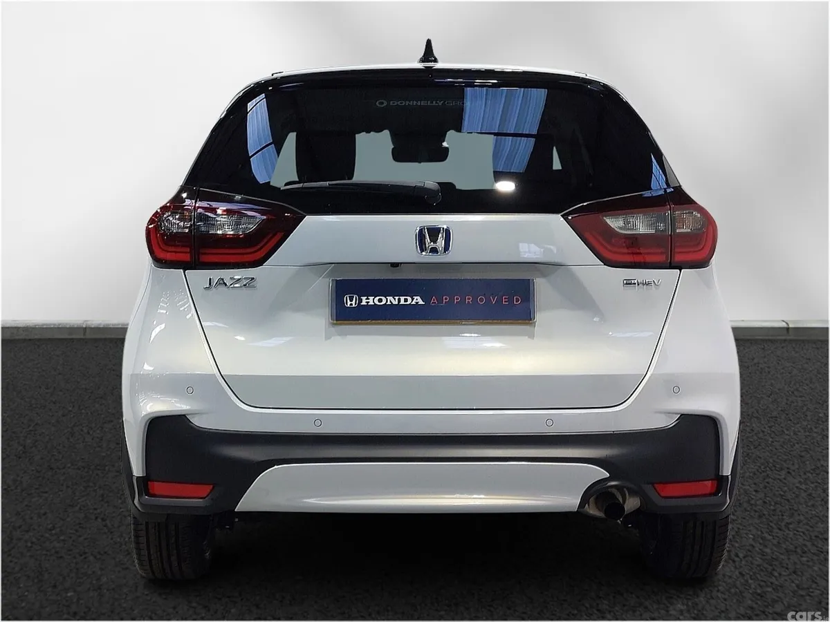 Honda Jazz Hatchback, Petrol Hybrid, 2025, White