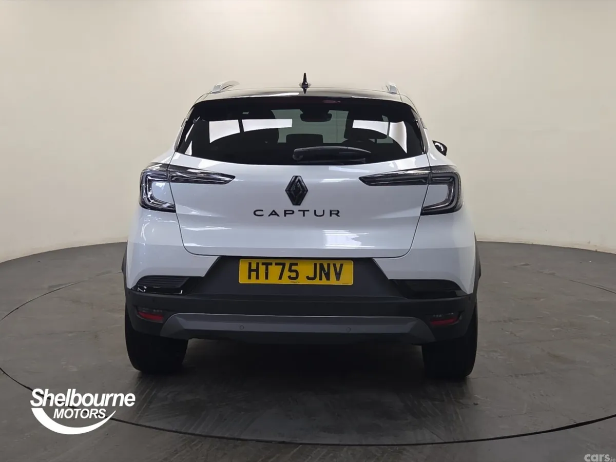 Renault Captur Hatchback, Petrol, 2026, White