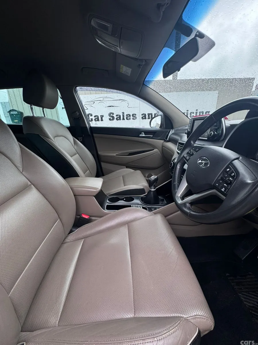 Hyundai Tucson SUV, Diesel Hybrid, 2020, Grey