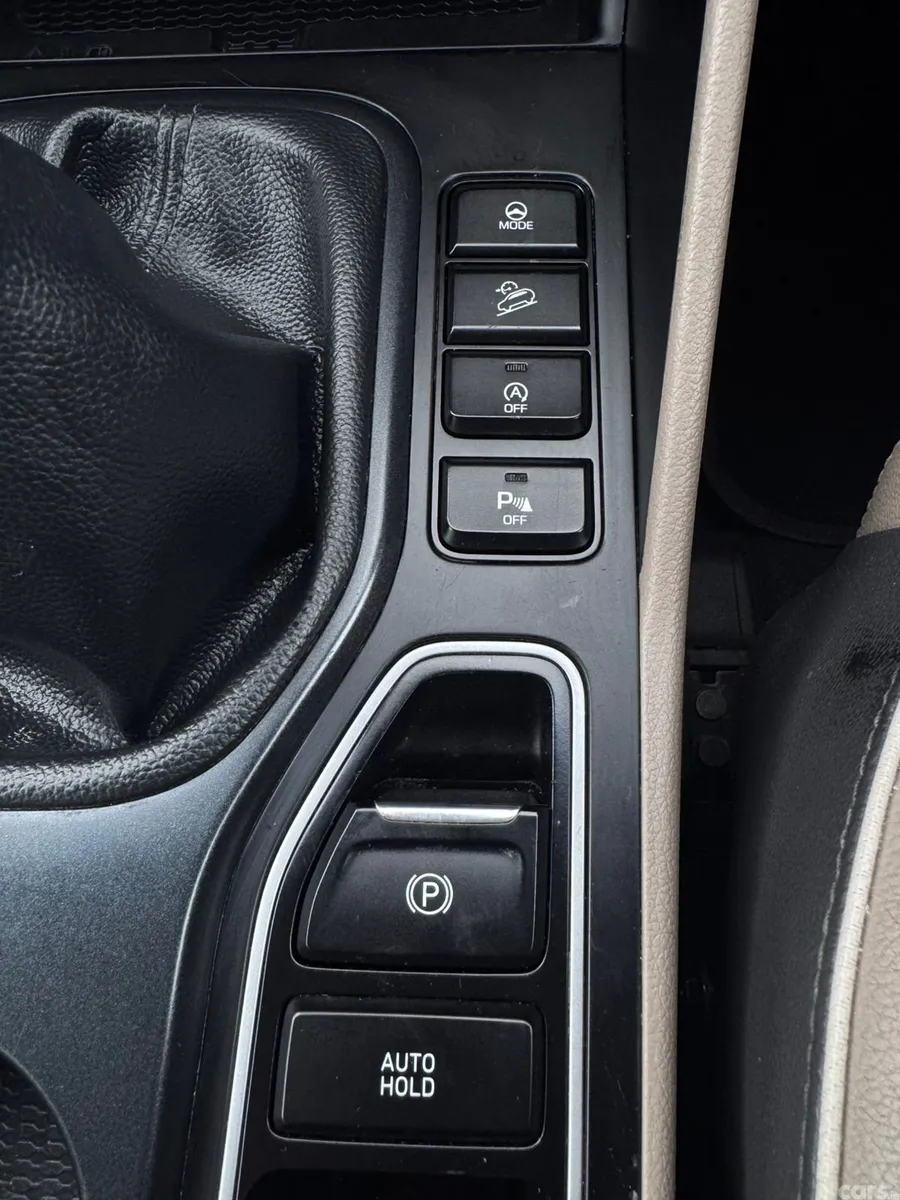 Hyundai Tucson SUV, Diesel Hybrid, 2020, Grey