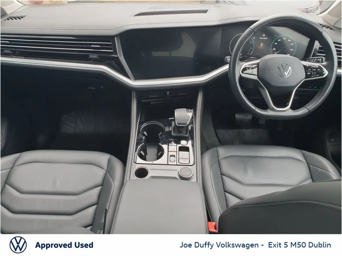 Volkswagen Touareg SUV, Petrol Plug-in Hybrid, 2024, Black