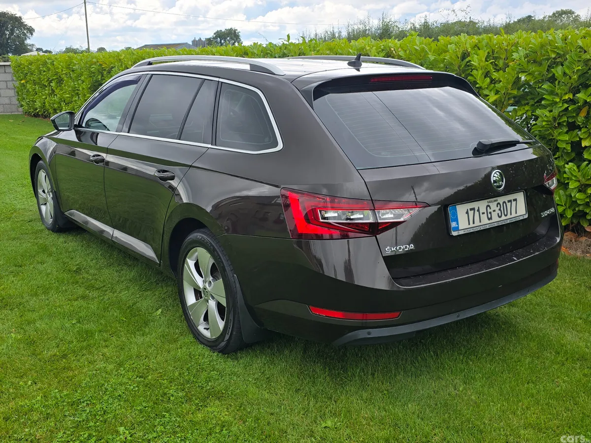 Skoda Superb Estate, Diesel, 2017, Brown