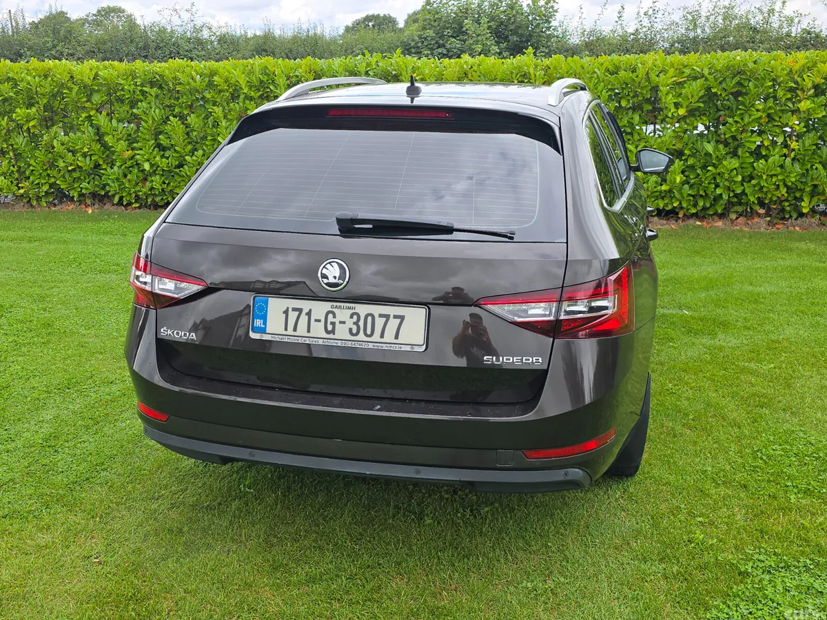 Skoda Superb Estate, Diesel, 2017, Brown