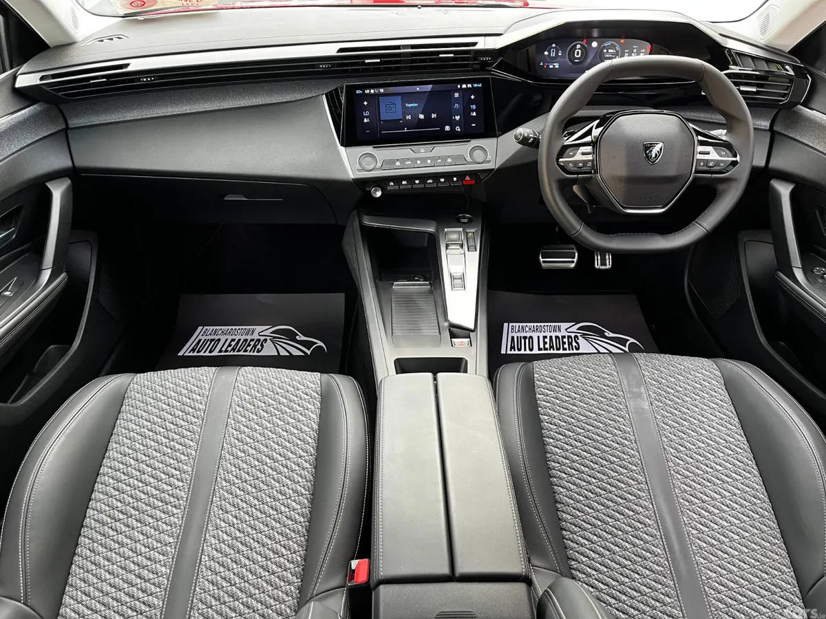 Peugeot 308 Hatchback, Petrol Hybrid, 2026, Red