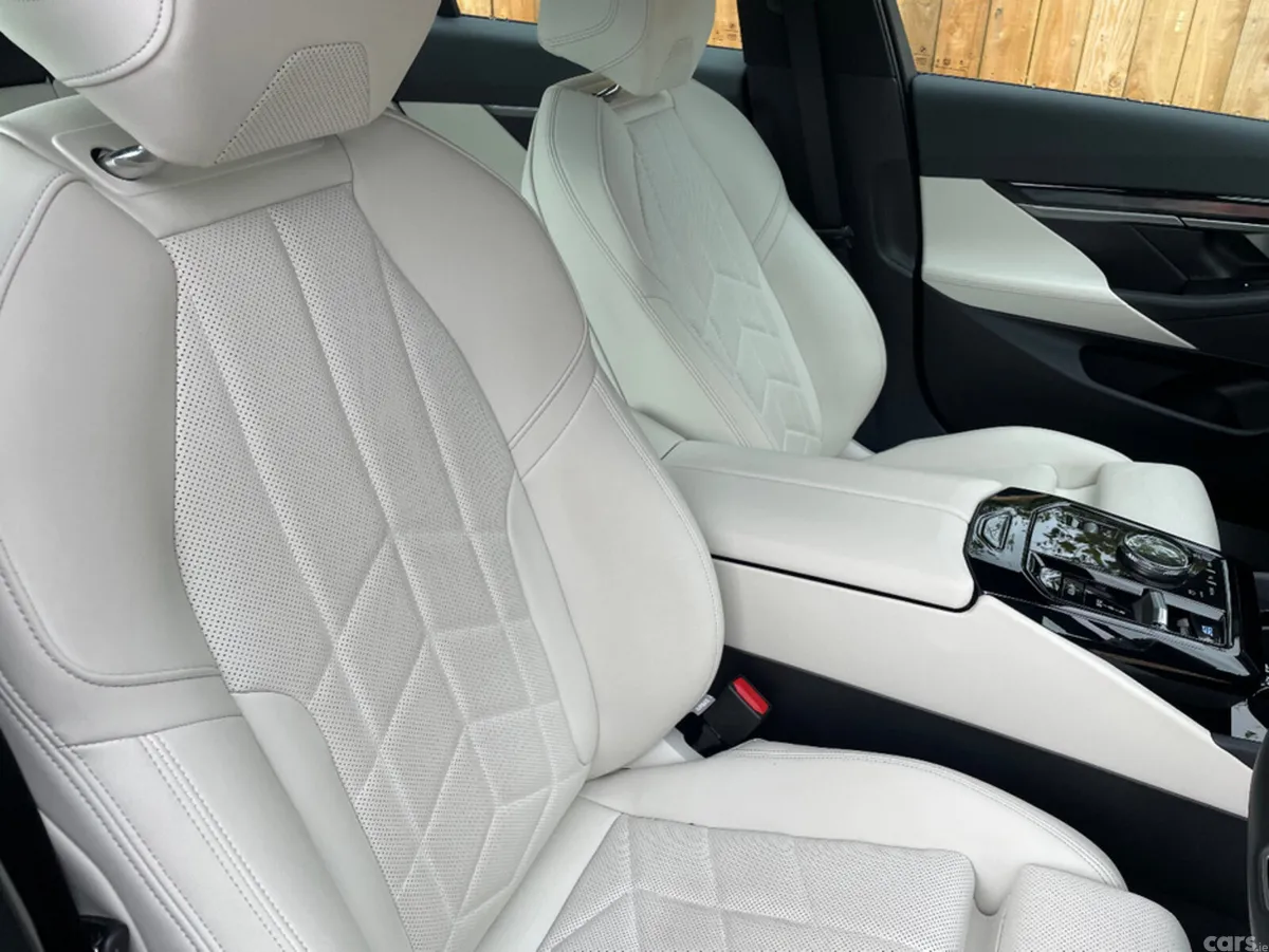 BMW i5 Saloon, Electric, 2024, Blue