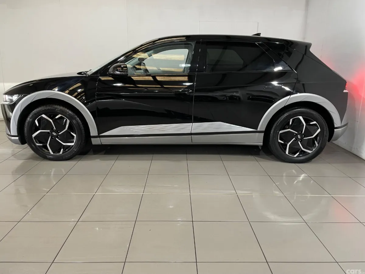Hyundai IONIQ 5 MPV, Electric, 2023, Black