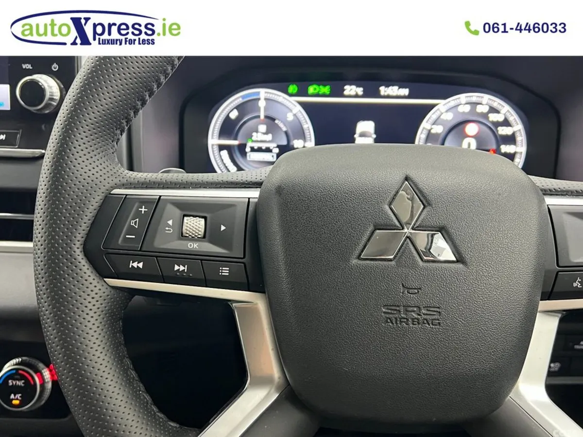 Mitsubishi Outlander SUV, Petrol Plug-in Hybrid, 2021, White