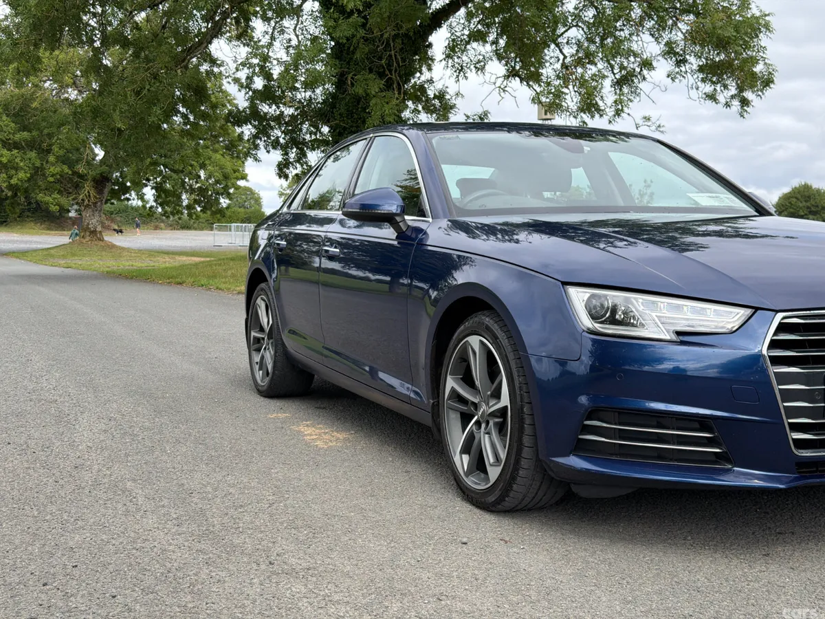 Audi A4 Saloon, Diesel, 2018, Blue