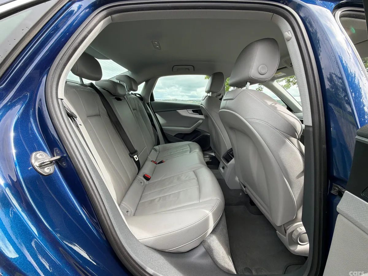Audi A4 Saloon, Diesel, 2018, Blue