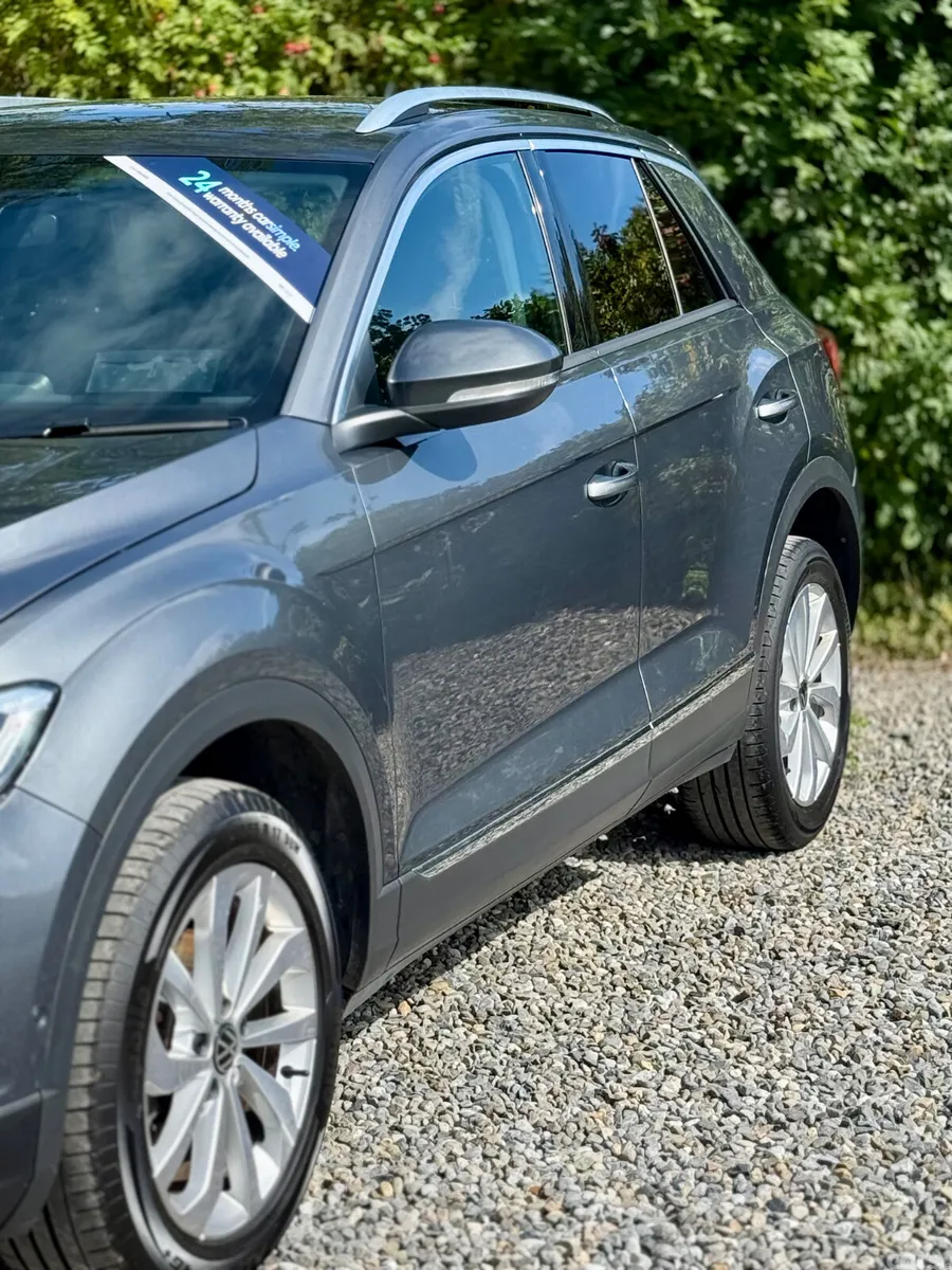 Volkswagen T-Roc SUV, Petrol, 2023, Grey