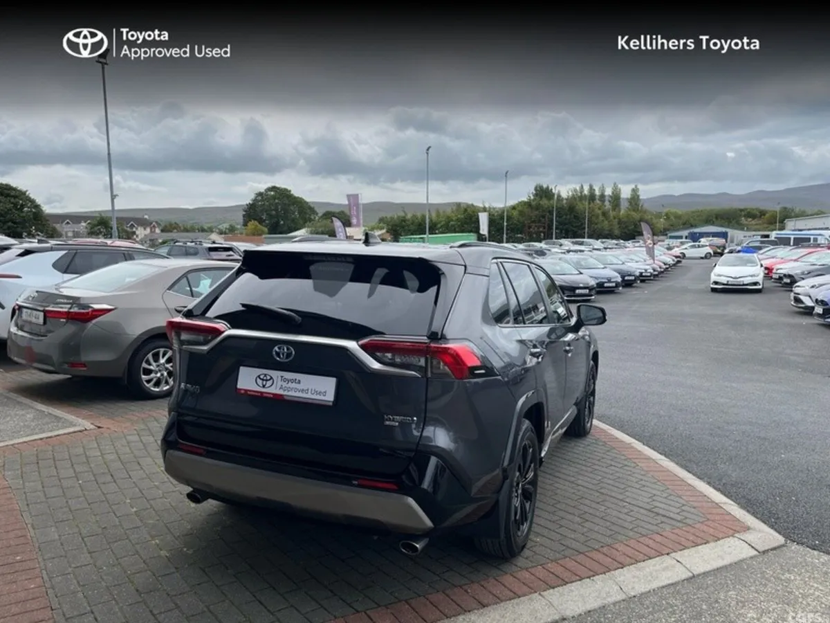 Toyota RAV4 SUV, Petrol Hybrid, 2023, Grey