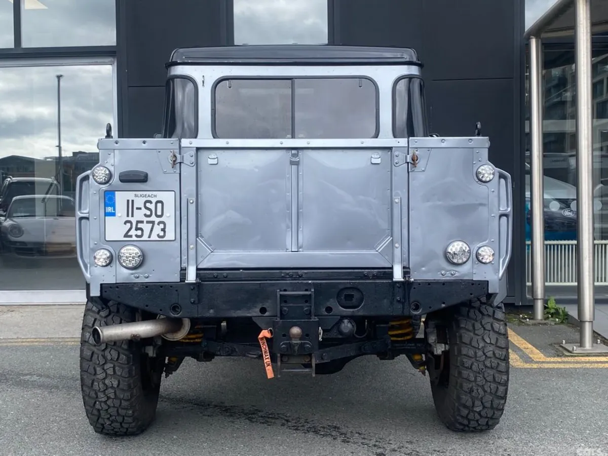 Land Rover Defender Pick Up, Diesel, 2011, Grey