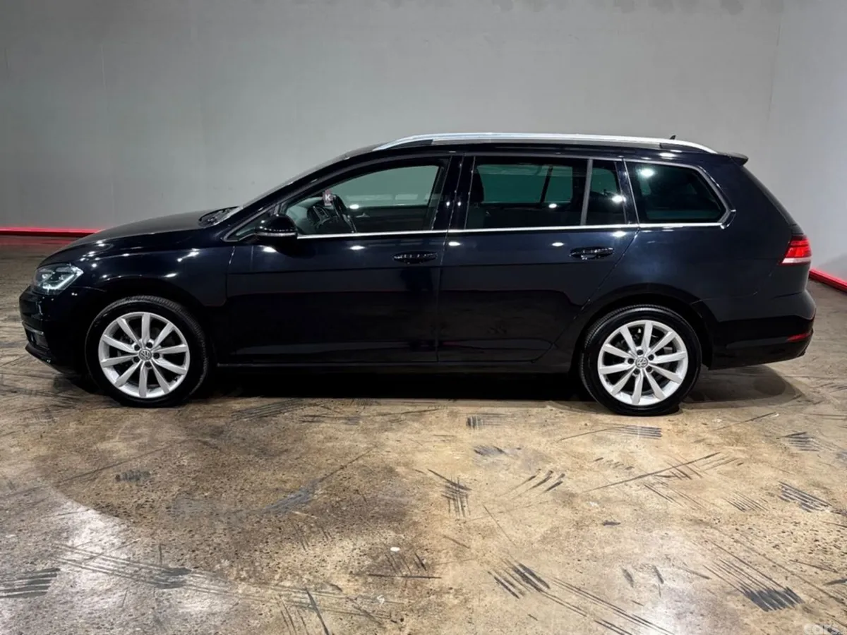 Volkswagen Golf Estate, Petrol, 2019, Black
