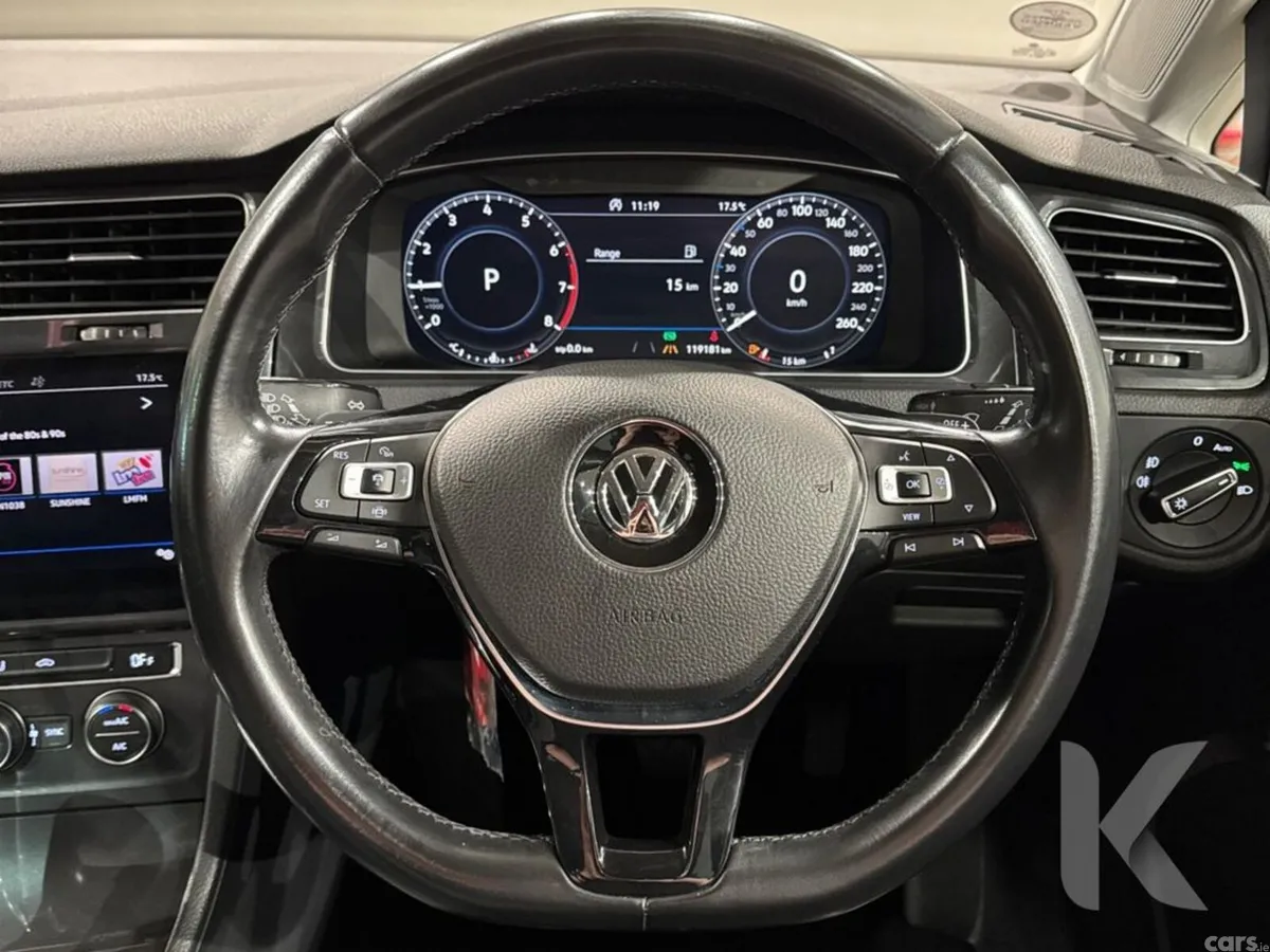 Volkswagen Golf Estate, Petrol, 2019, Black
