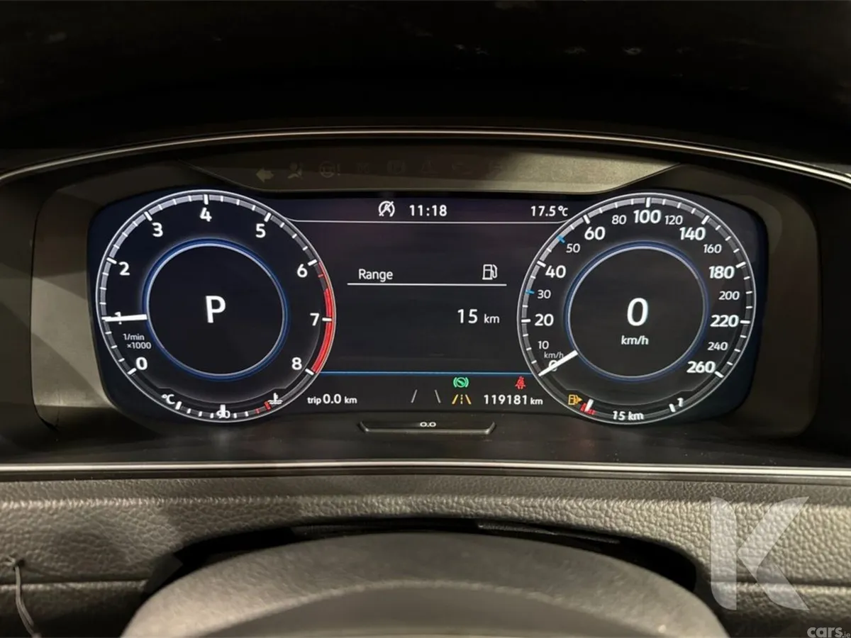Volkswagen Golf Estate, Petrol, 2019, Black