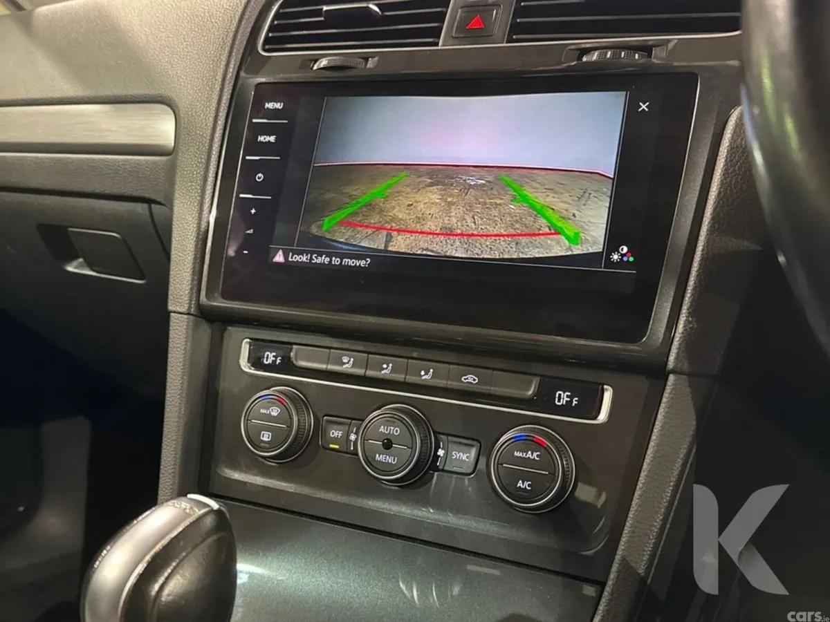 Volkswagen Golf Estate, Petrol, 2019, Black