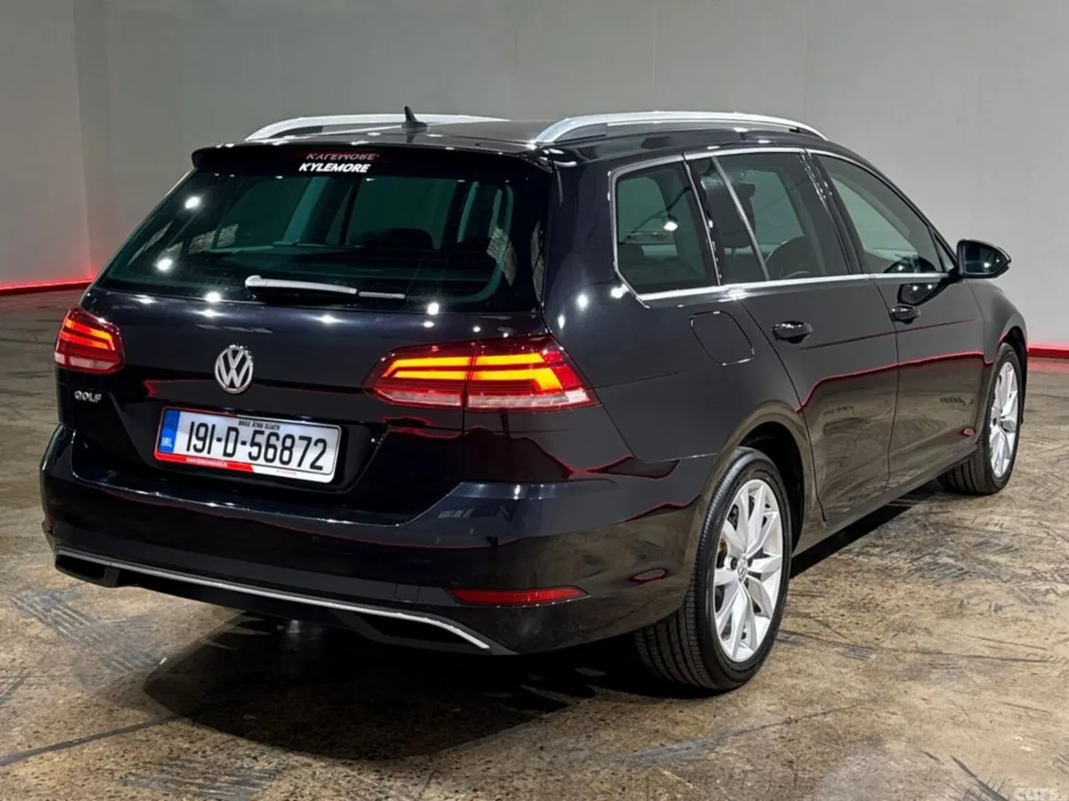 Volkswagen Golf Estate, Petrol, 2019, Black