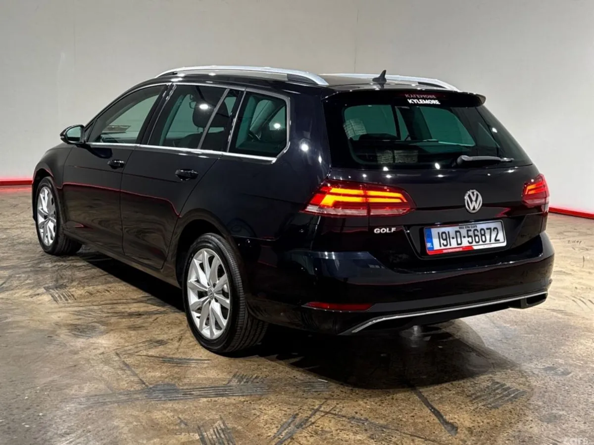 Volkswagen Golf Estate, Petrol, 2019, Black
