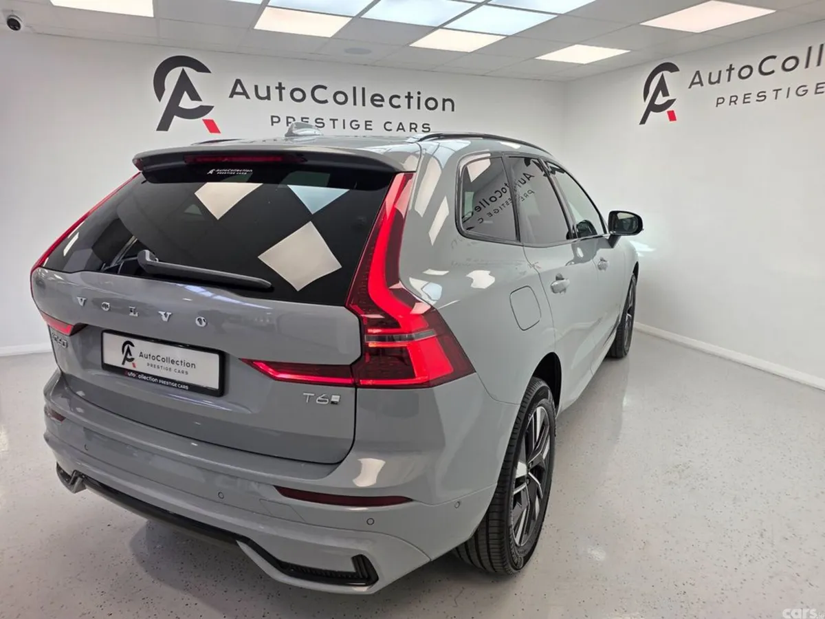 Volvo XC60 SUV, Petrol Plug-in Hybrid, 2025, Grey
