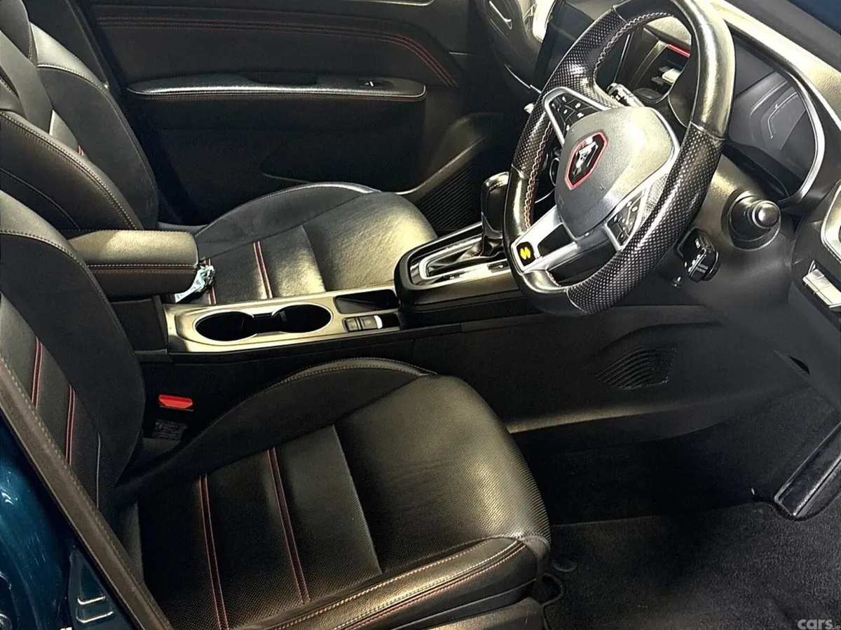 Renault Arkana Hatchback, Petrol Hybrid, 2022, Blue