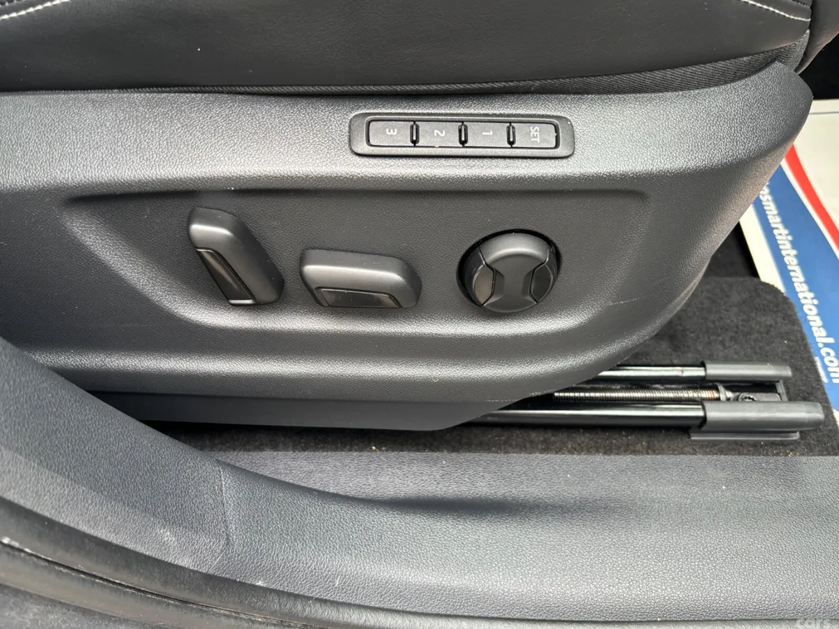 Skoda Kodiaq SUV, Diesel, 2023, Grey