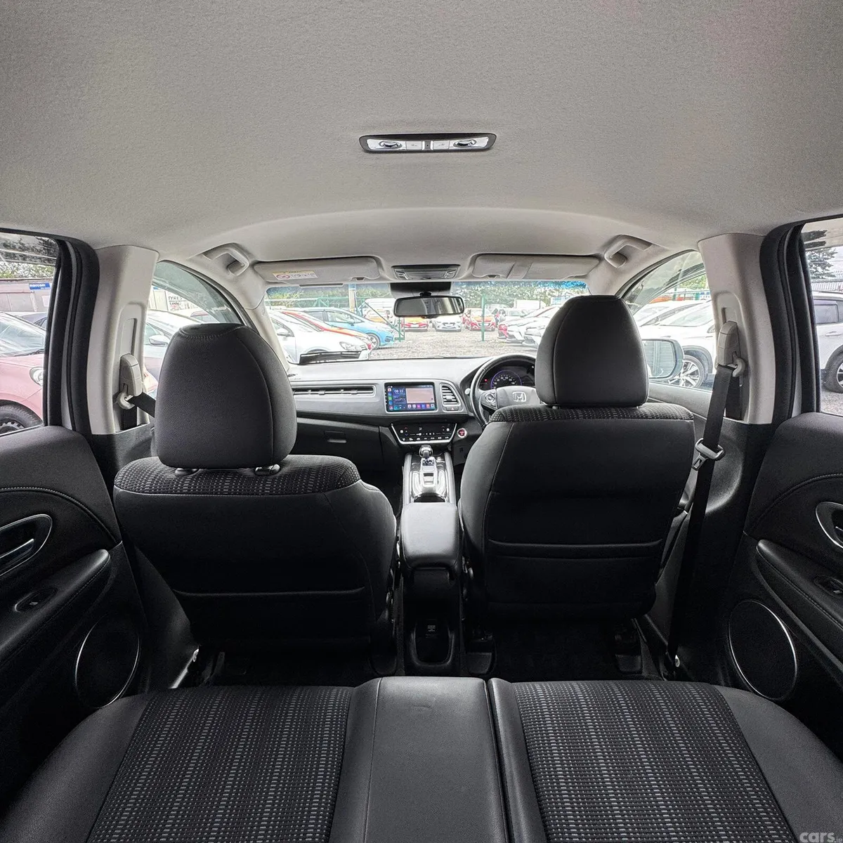 Honda Vezel Estate, Petrol Hybrid, 2018, White