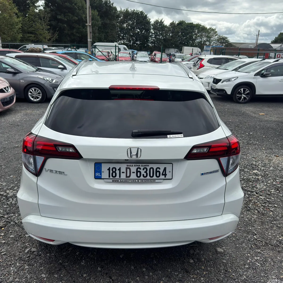 Honda Vezel Estate, Petrol Hybrid, 2018, White