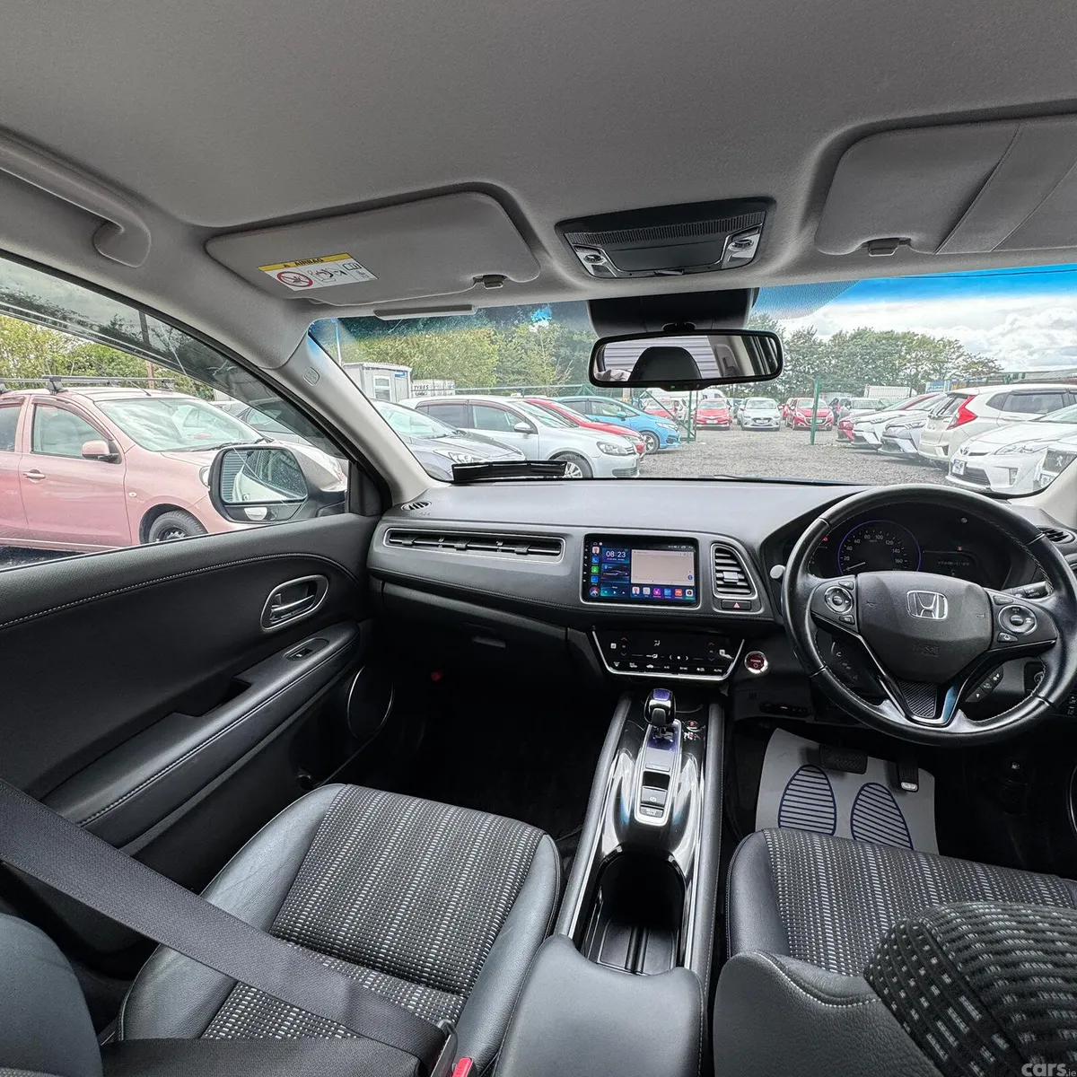 Honda Vezel Estate, Petrol Hybrid, 2018, White