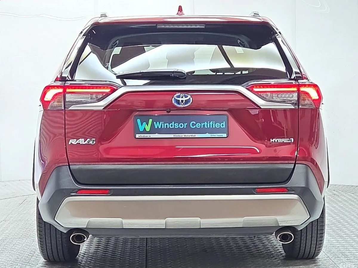 Toyota RAV4 SUV, Petrol Hybrid, 2023, Red
