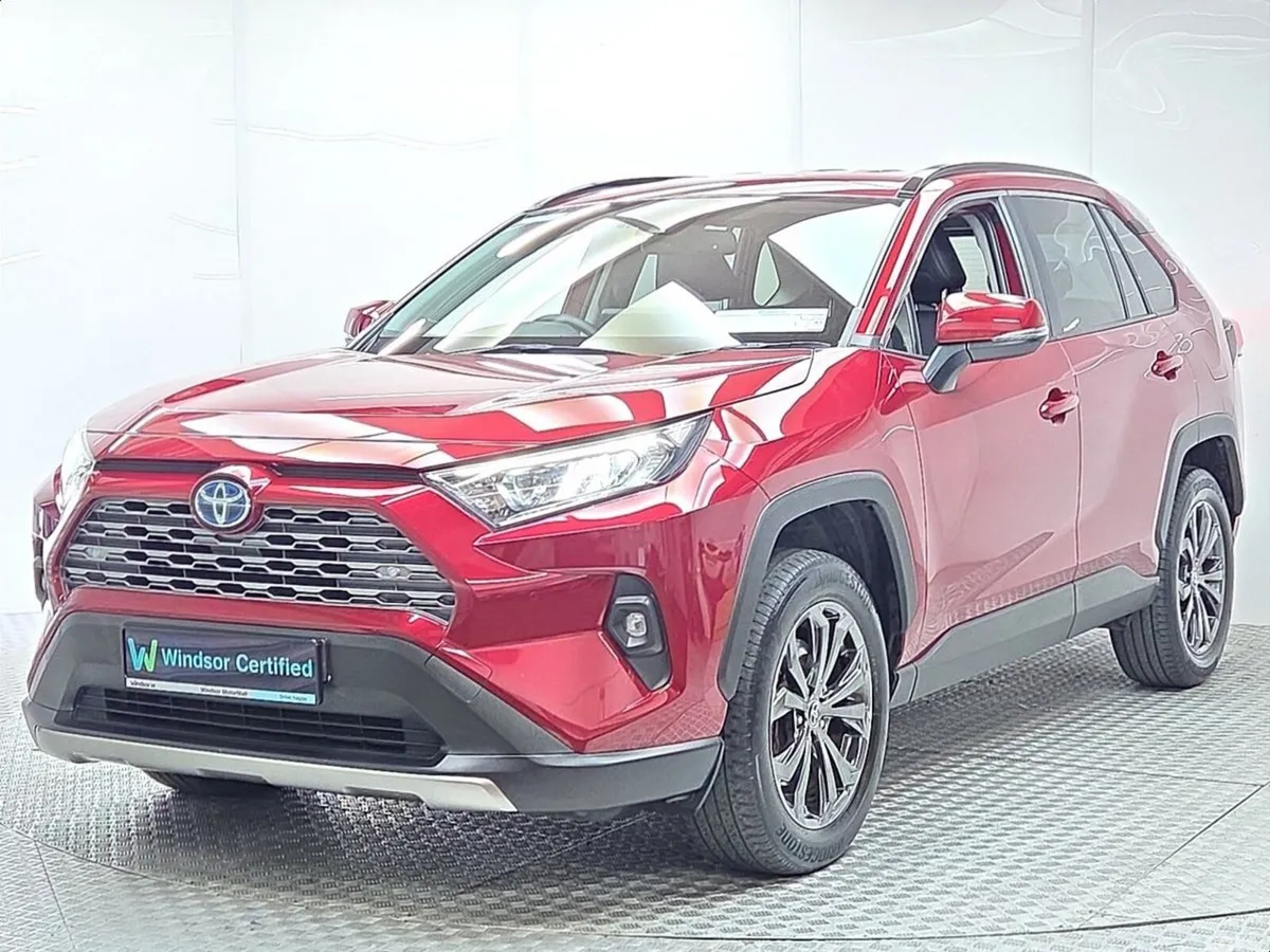 Toyota RAV4 SUV, Petrol Hybrid, 2023, Red