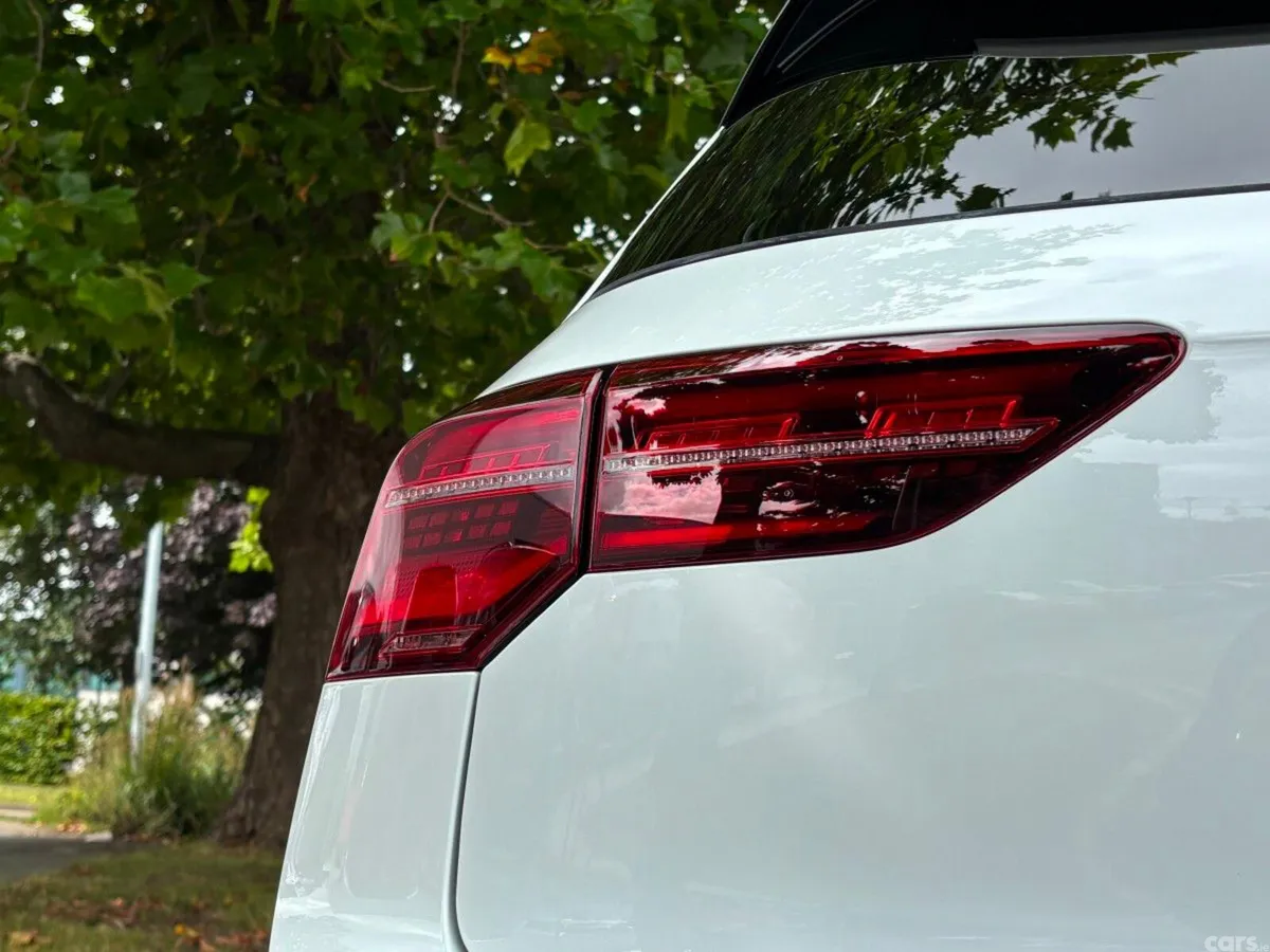 Volkswagen Golf Hatchback, Diesel, 2024, White