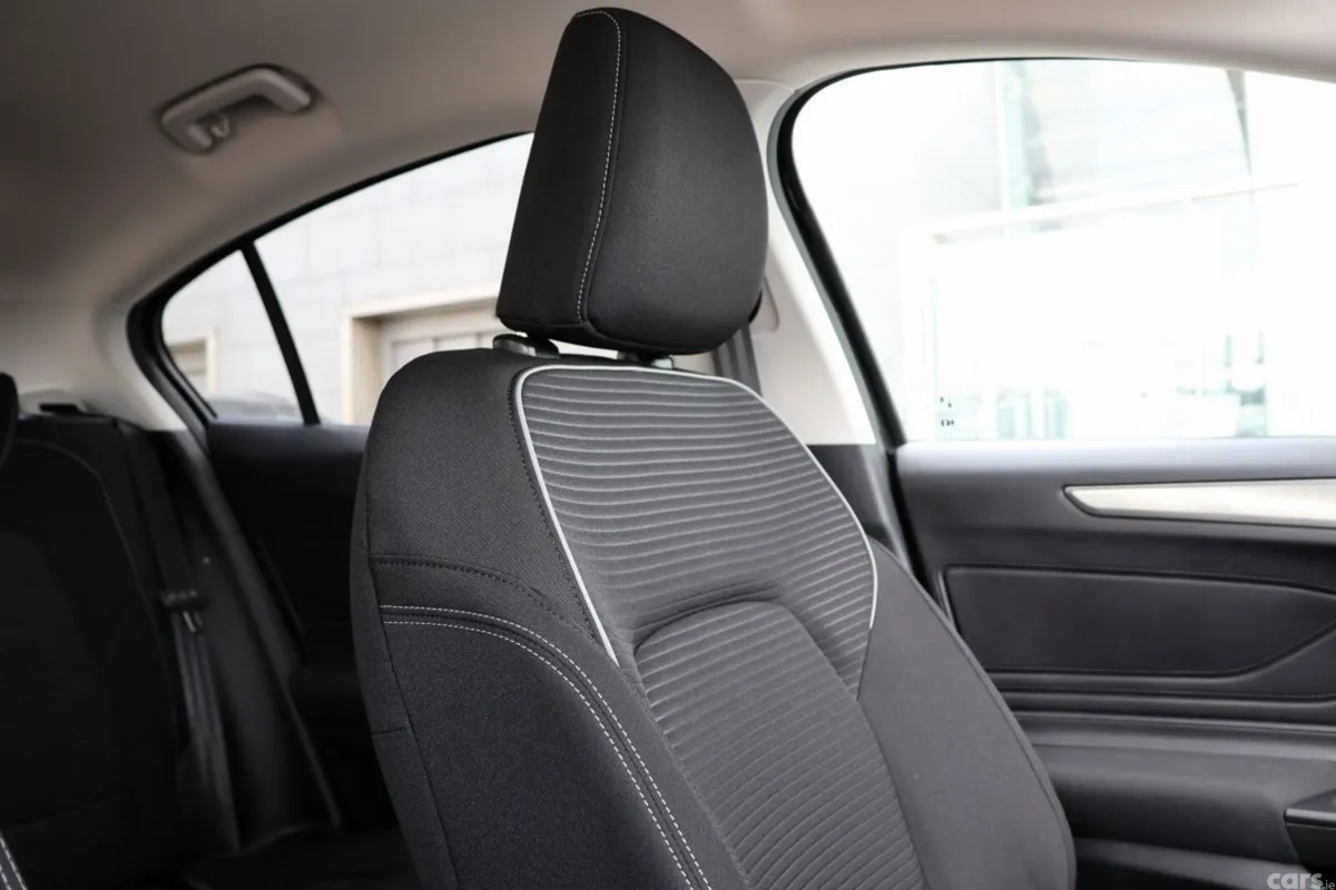Ford Focus Hatchback, Petrol, 2023, Black