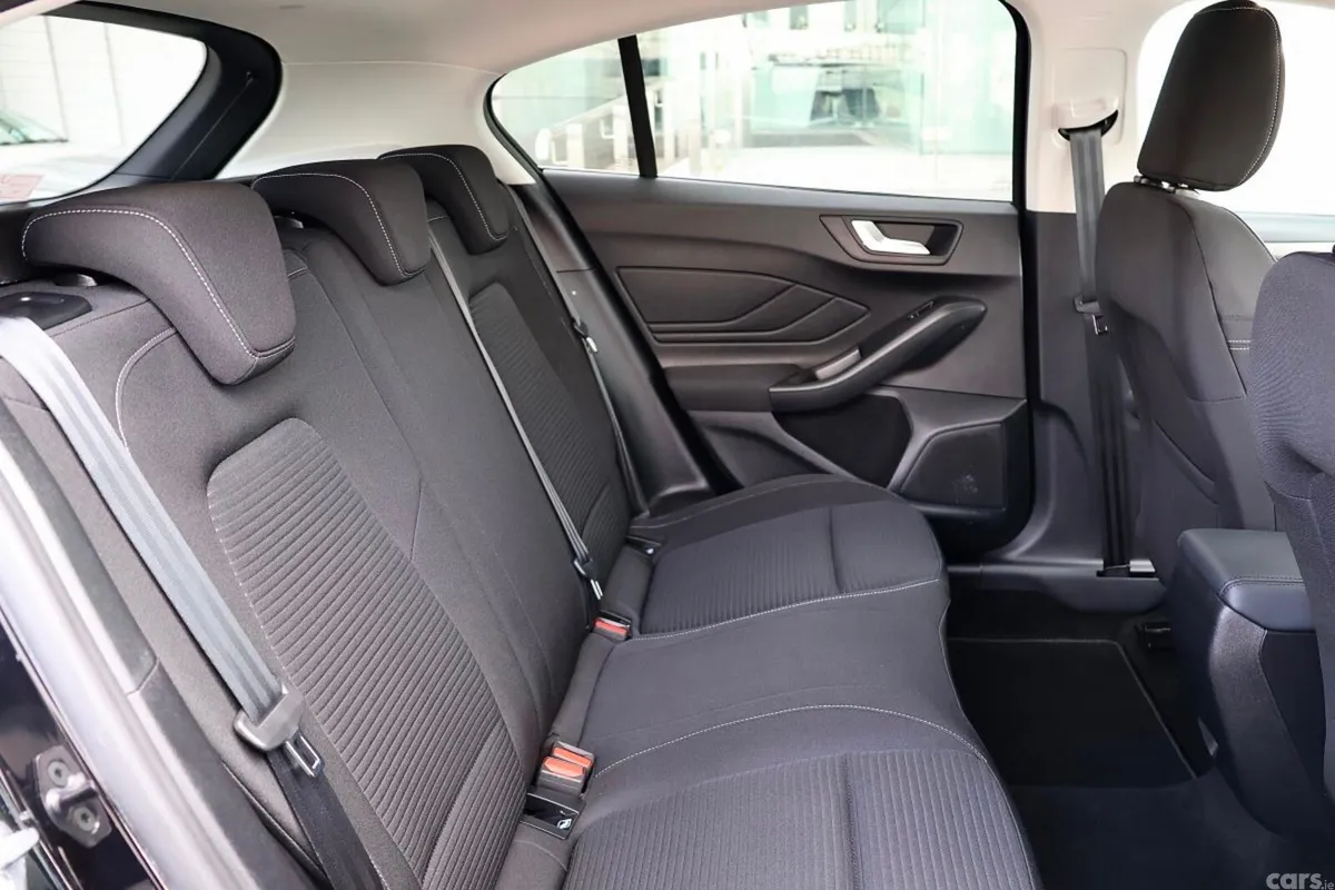 Ford Focus Hatchback, Petrol, 2023, Black