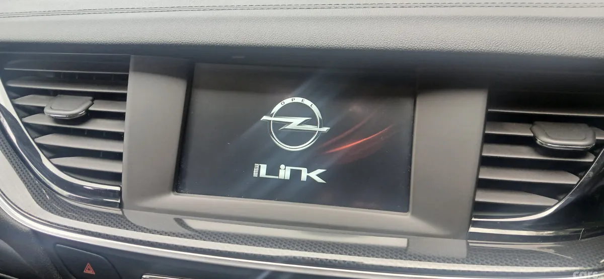 Opel Insignia Hatchback, Diesel, 2021, Blue
