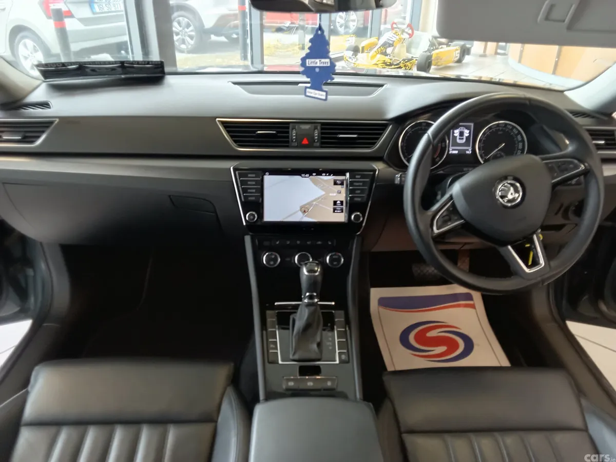Skoda Superb Estate, Diesel, 2017, Grey