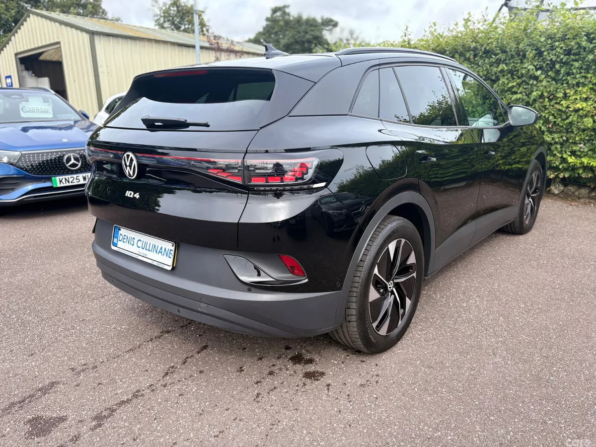 Volkswagen ID.4 SUV, Electric, 2025, Black