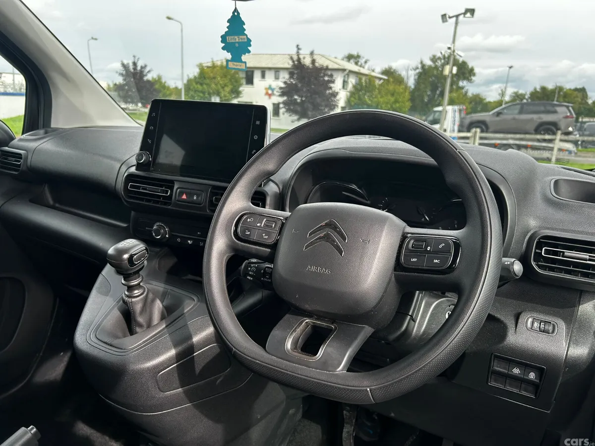 Citroen Berlingo MPV, Diesel, 2024, Grey