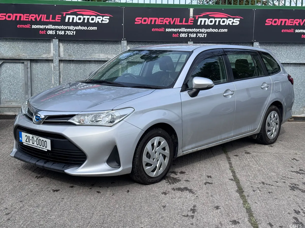 Toyota Corolla Estate, Petrol Hybrid, 2021, Silver