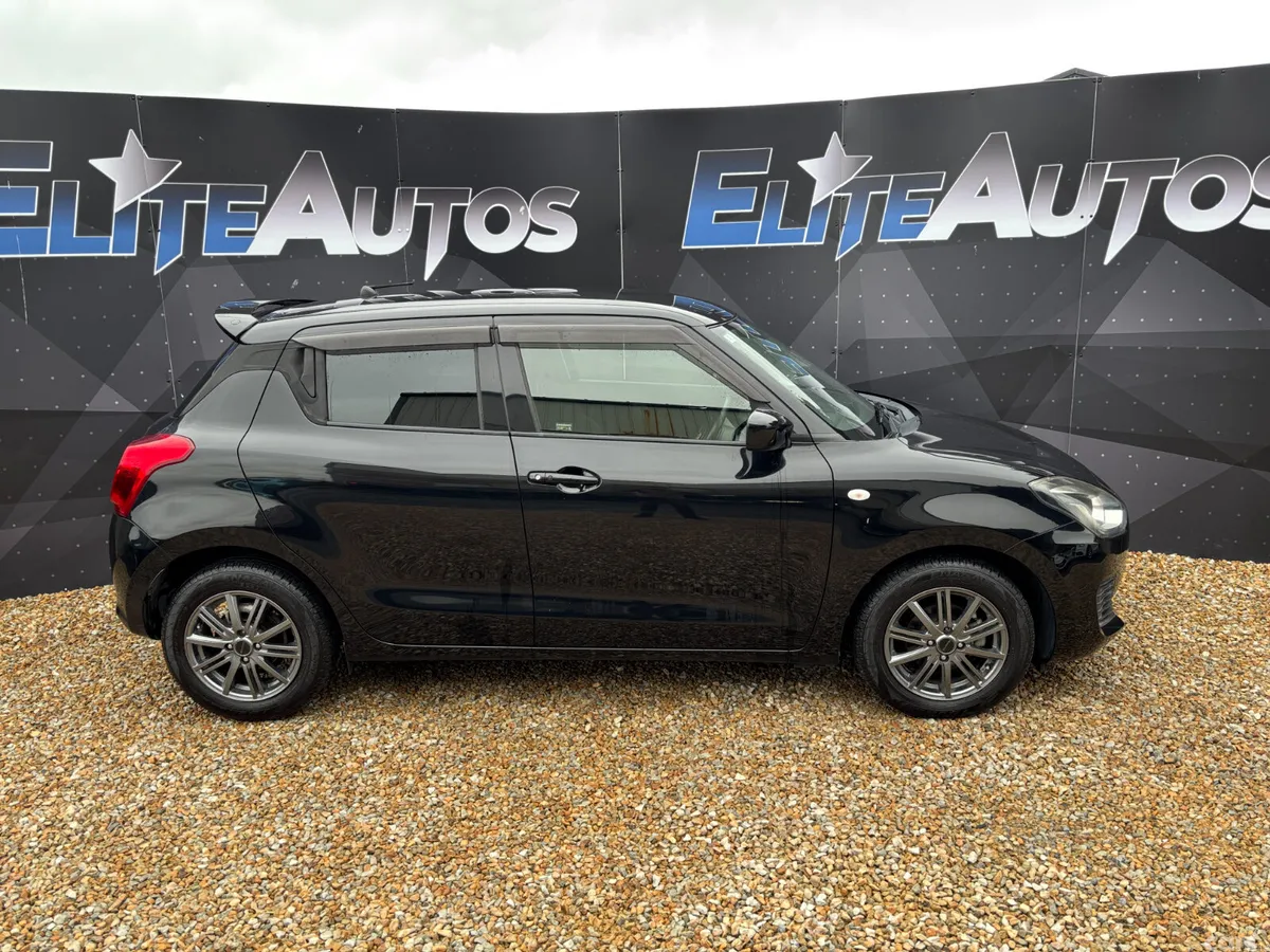 Suzuki Swift Hatchback, Petrol, 2020, Black