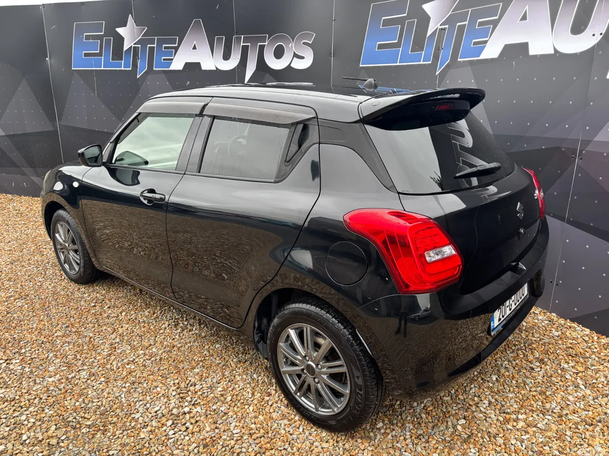 Suzuki Swift Hatchback, Petrol, 2020, Black