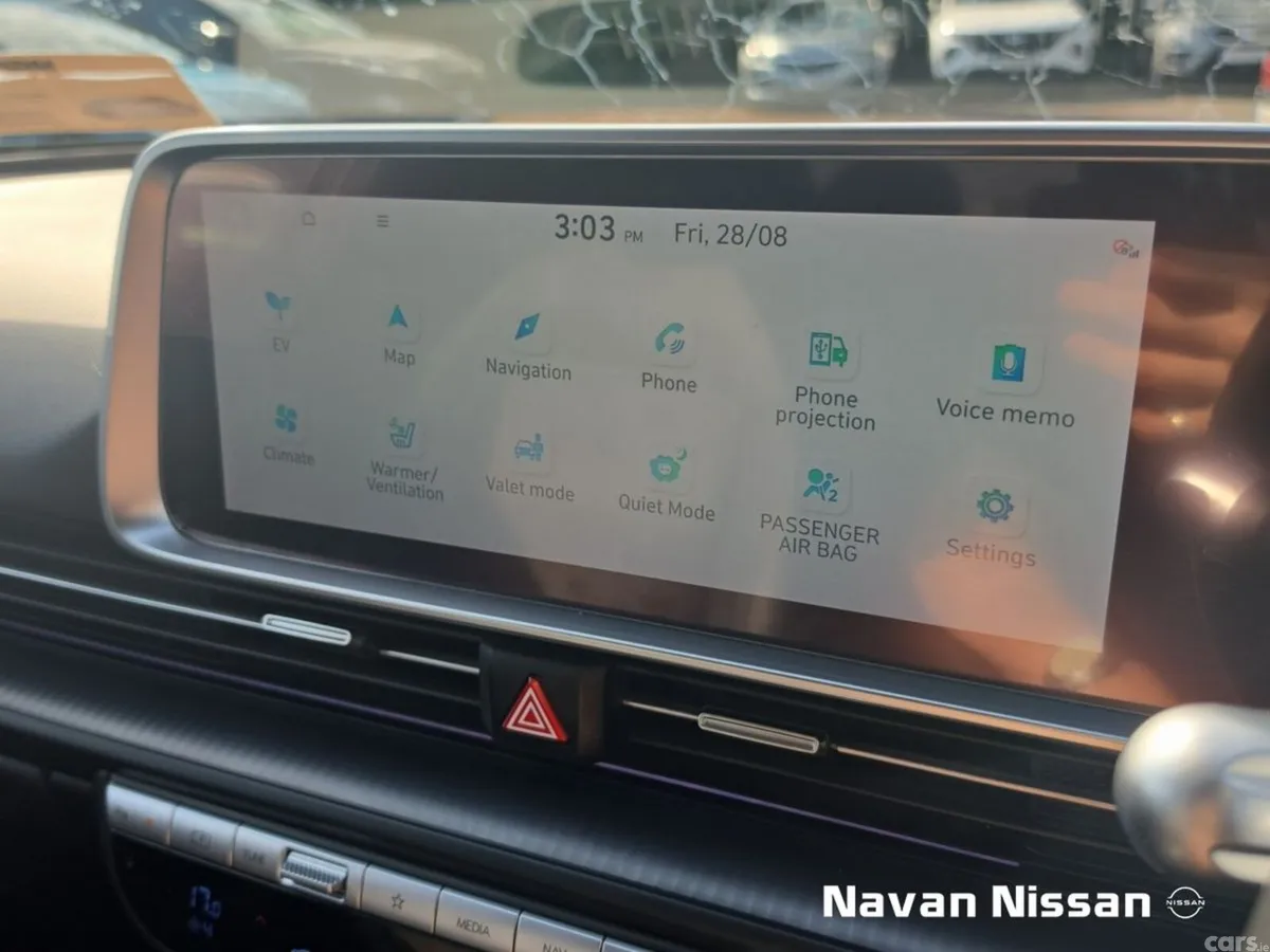 Hyundai IONIQ 6 Saloon, Electric, 2023, Green