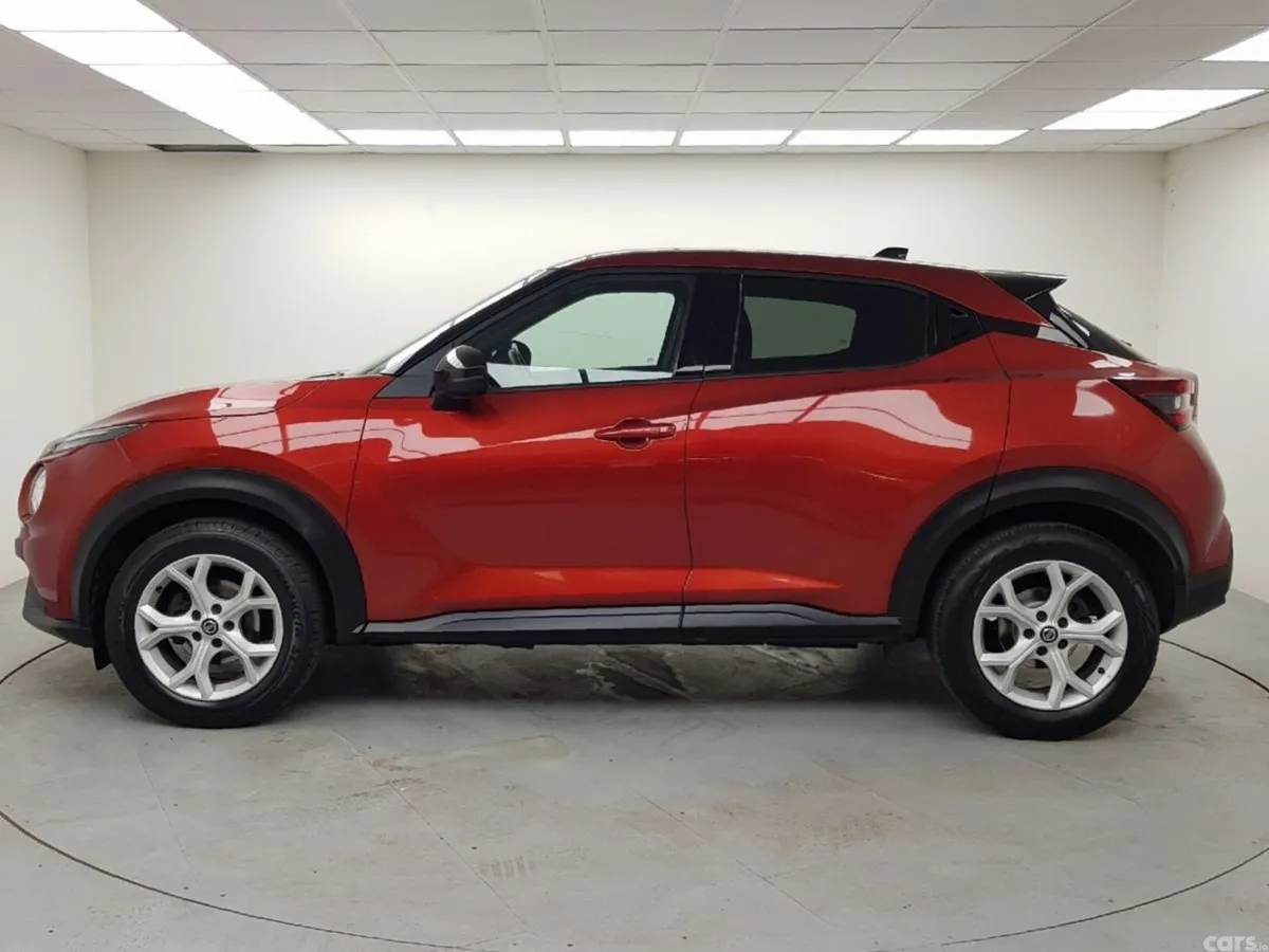 Nissan Juke SUV, Petrol, 2022, Red