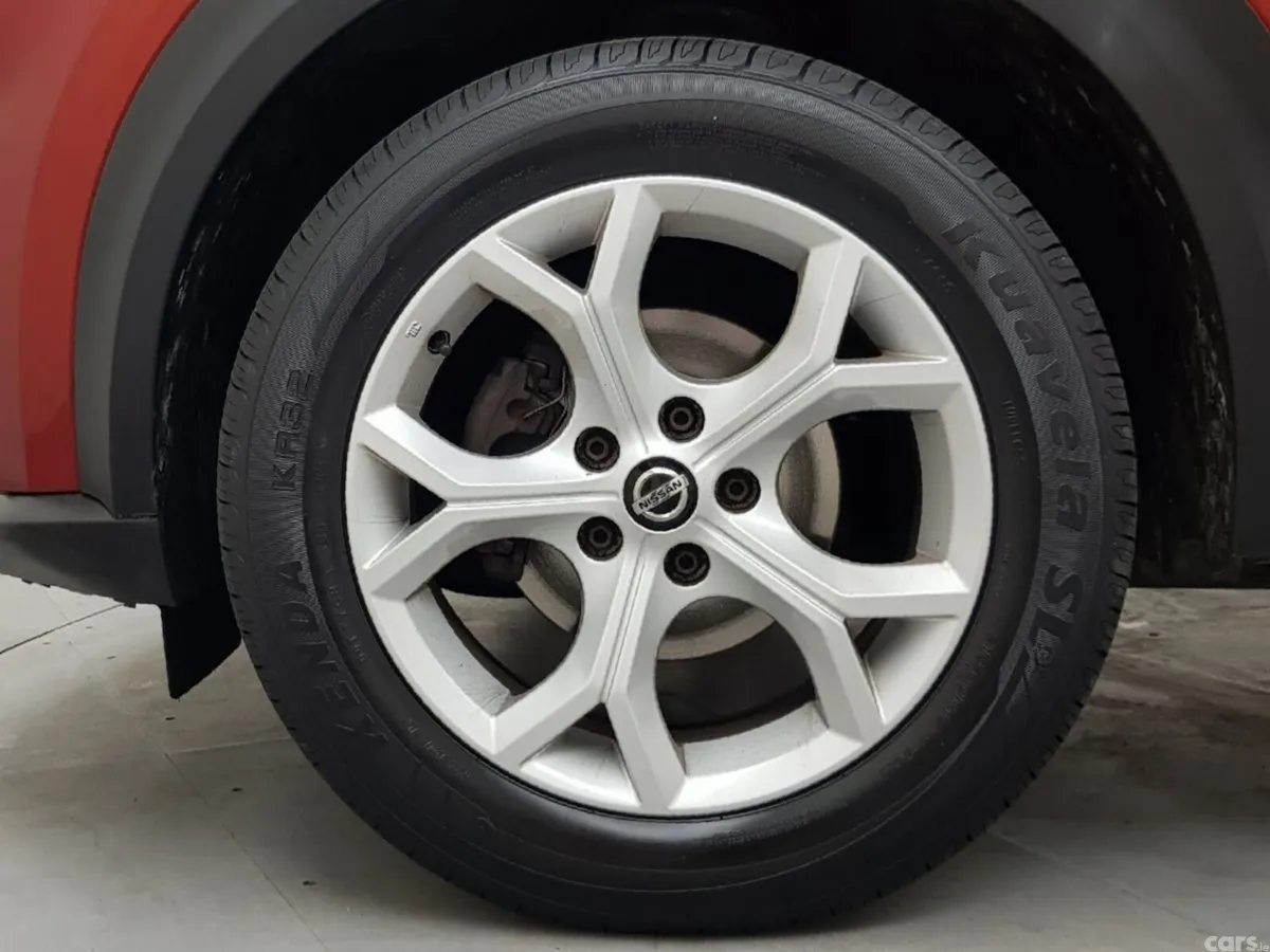 Nissan Juke SUV, Petrol, 2022, Red
