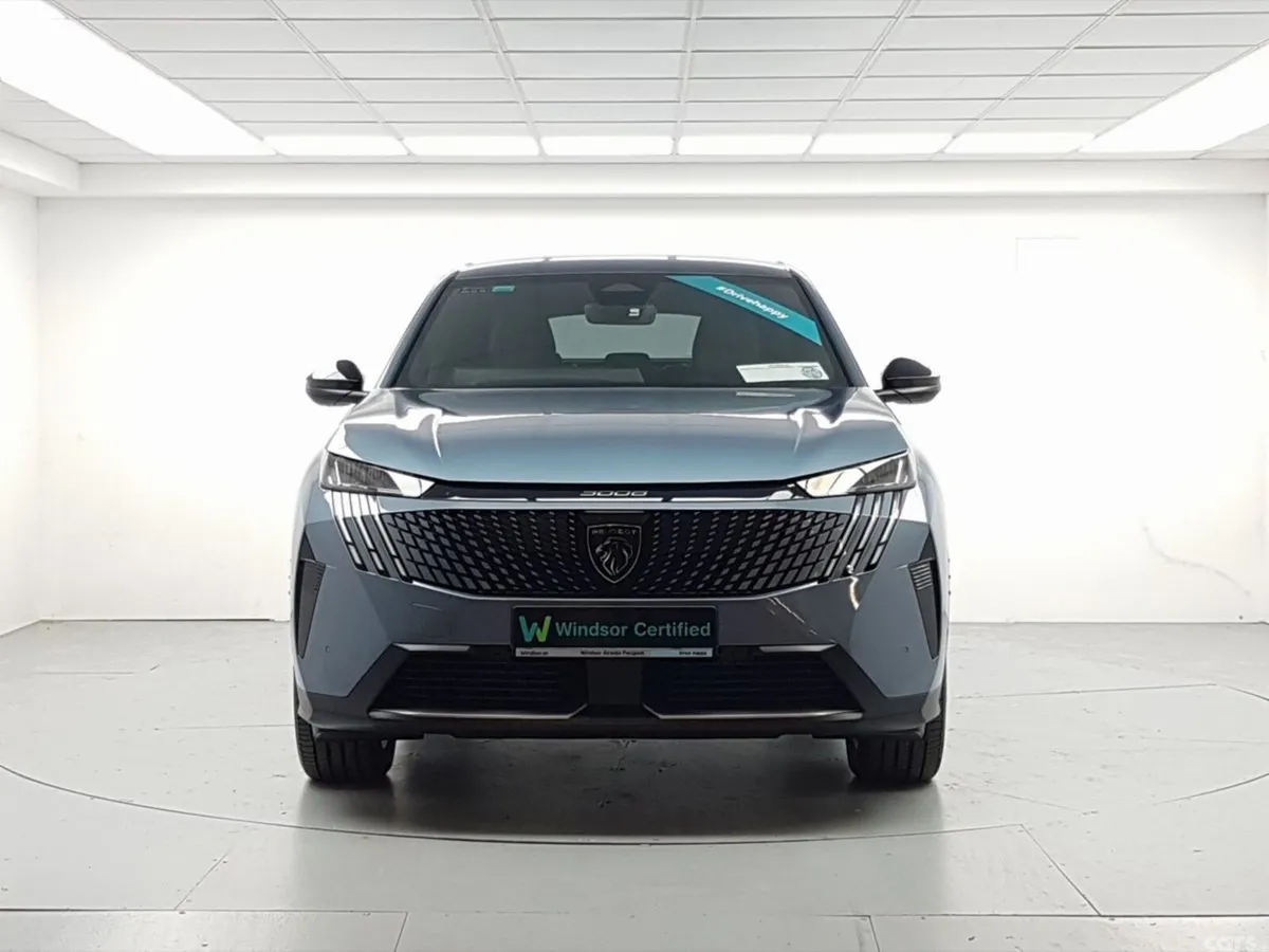 Peugeot 3008 MPV, Petrol, 2025, Blue