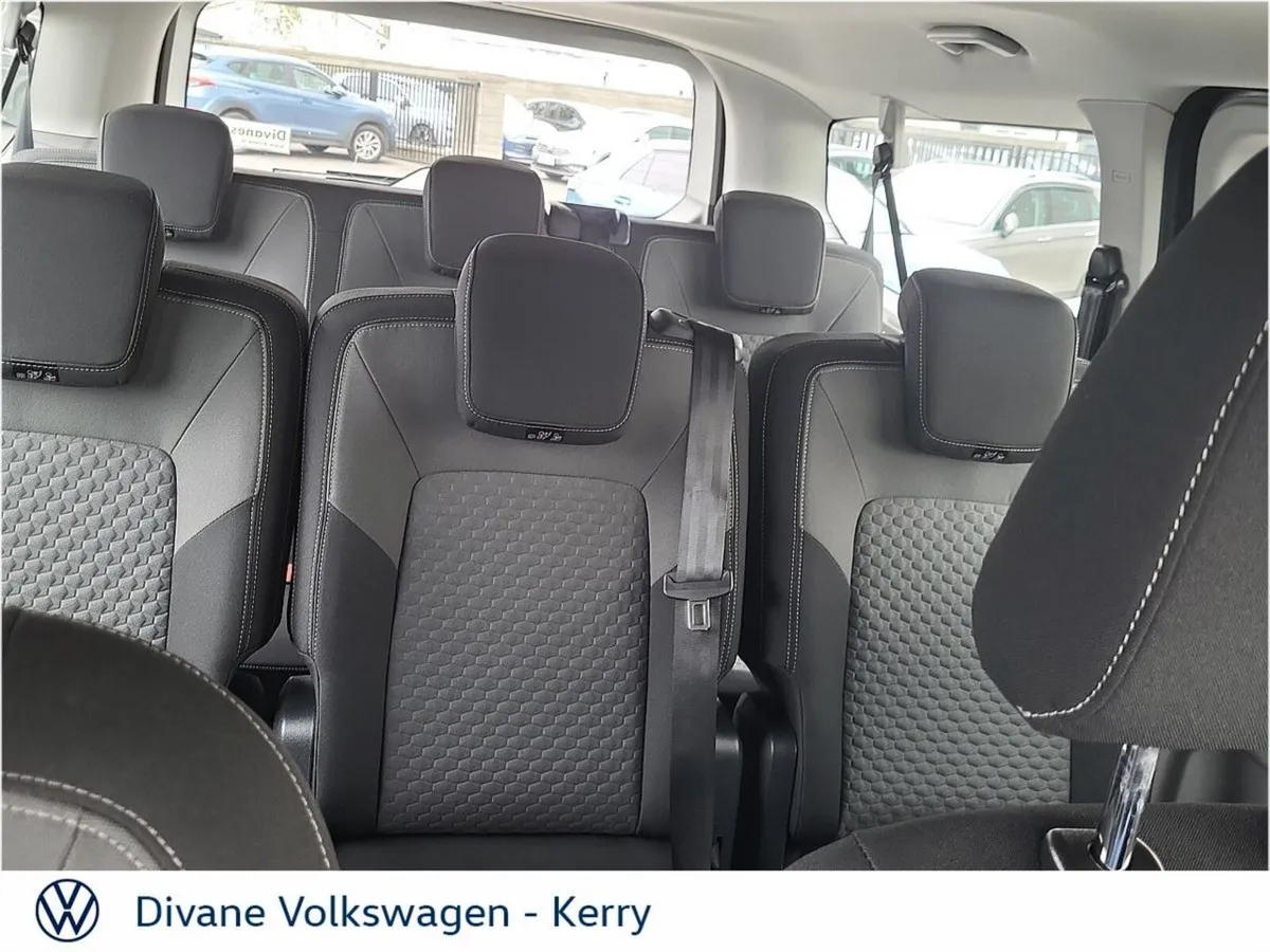 Volkswagen Caravelle MPV, Petrol Plug-in Hybrid, 2027, Silver