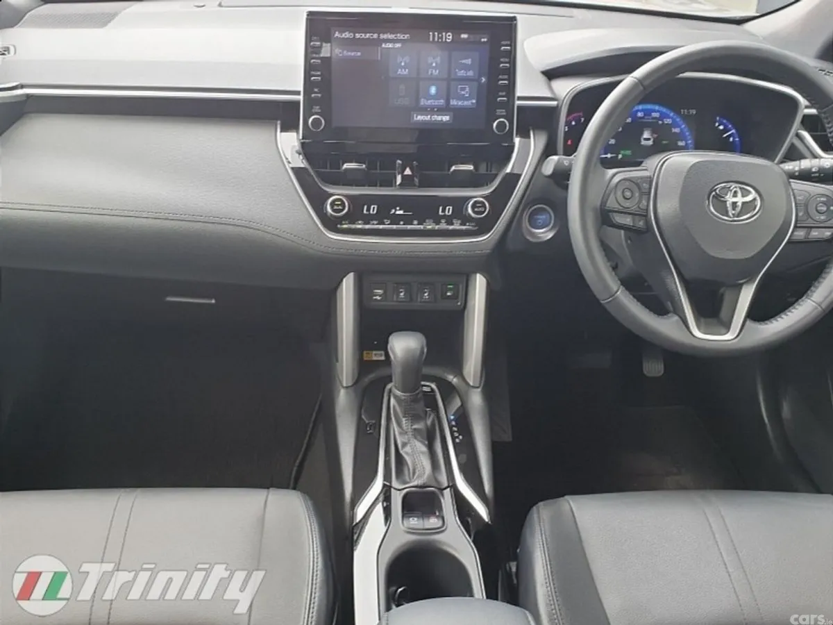 Toyota Corolla Cross SUV, Petrol Hybrid, 2022, Black