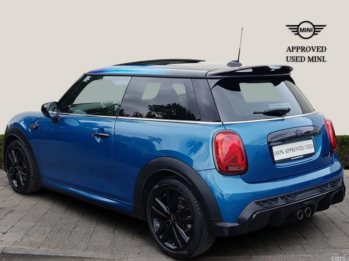 Mini Cooper Hatchback, Petrol, 2022, Blue