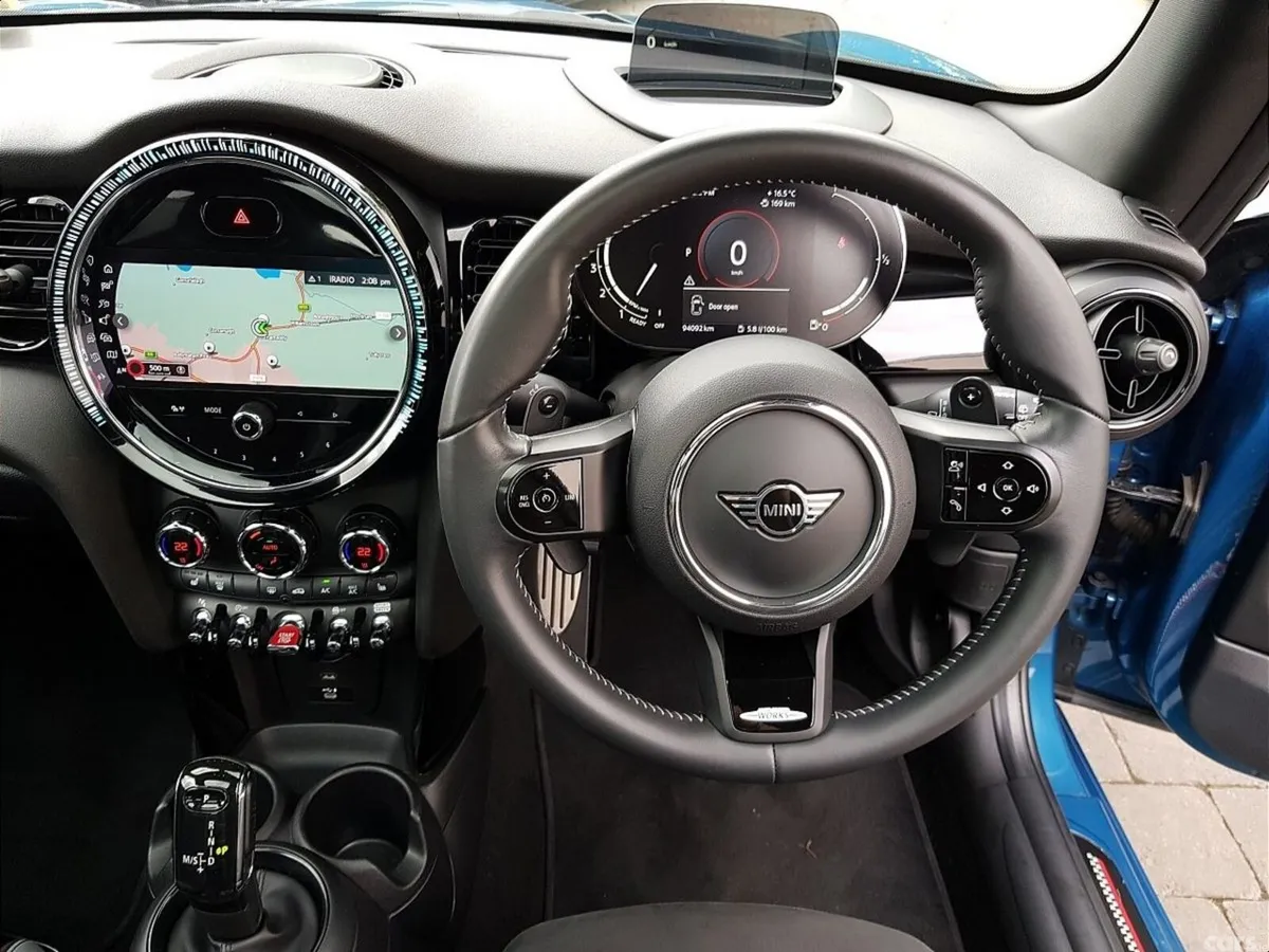 Mini Cooper Hatchback, Petrol, 2022, Blue