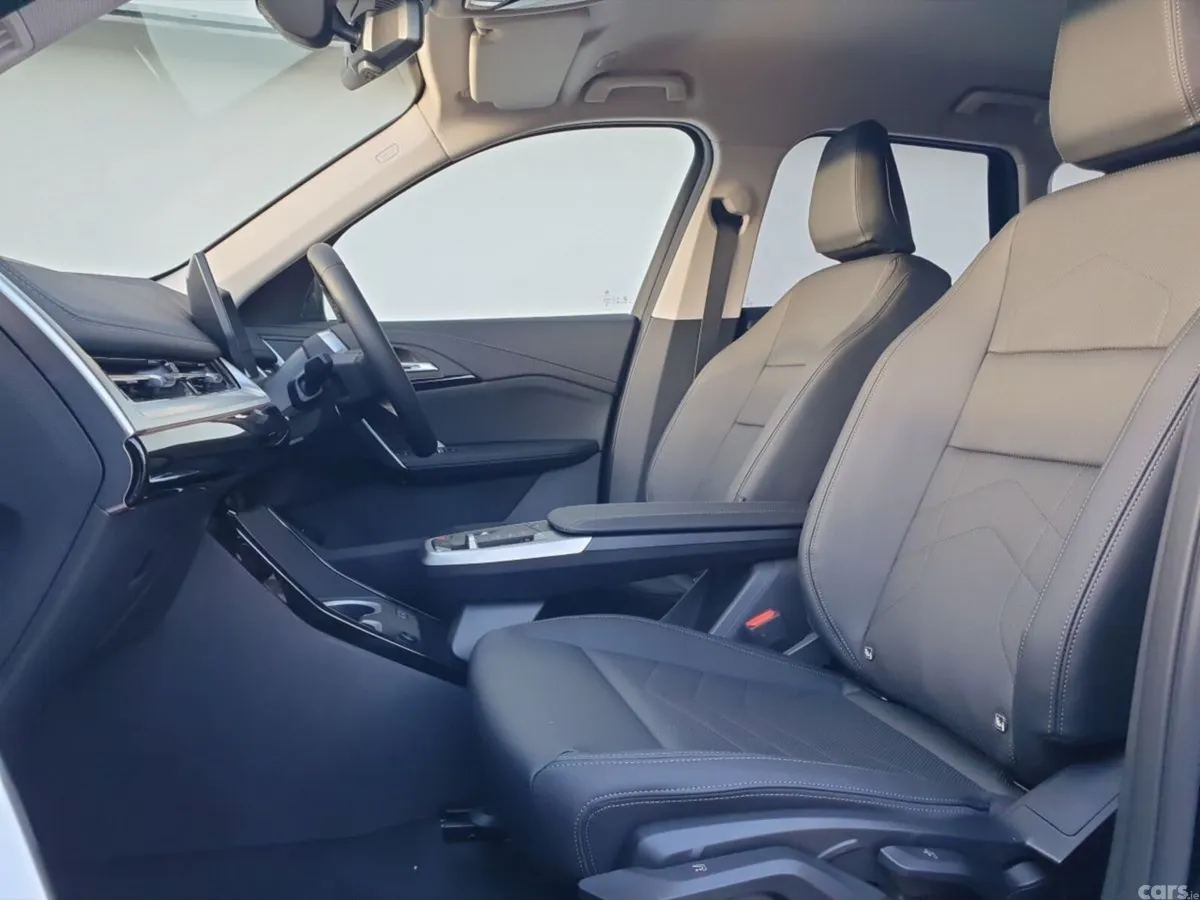 BMW iX1 SUV, Electric, 2026, Black